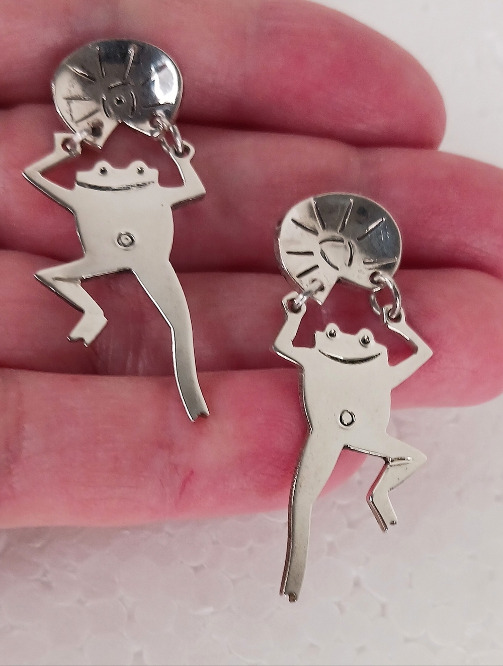 Earrings Dangle 925 VTG Smiling Frog Lily Pad Signed TC 137 Mexican (Taxco)